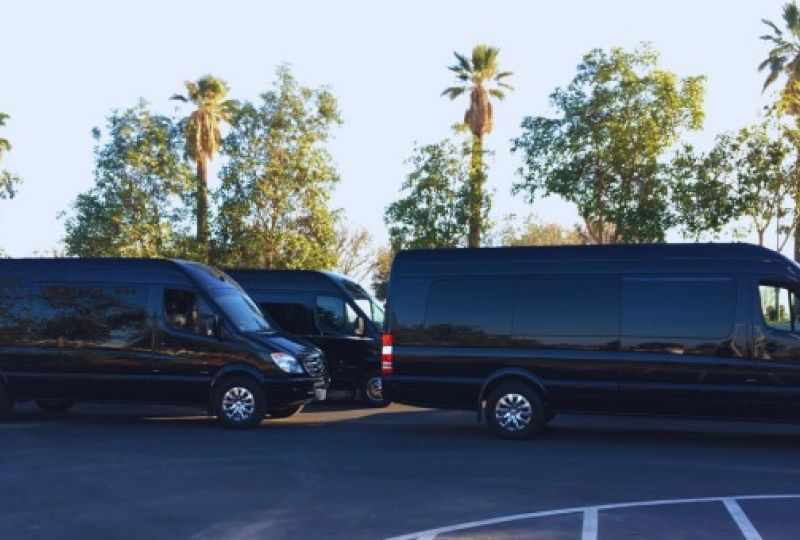Services 9 Corporate Transportation Service c23aa5f6